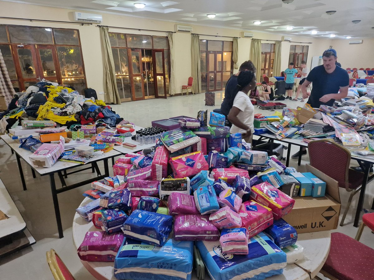 Applemore tweet media