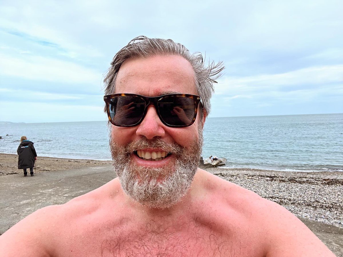 Swim 276/365…I had to screw up my courage to get in today! #AYearInTheDrink #365Swims #2ndApril #11MinuteSwim #BalscaddenBay #Howth #74300mIn276Swims @outdoorswimming @LoveFingalDub @VisitHowth_