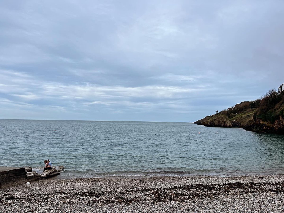 @AtBarristers…warmer in than out (was not what I was expecting on my swimming bingo today)! Water Temp: 9.5 °C, Air Temp: 9.2 °C, Time: 11 Minutes #AtSwimTwoBarristers with @IanCallaway352 #BalscaddenBay #Howth #2ndApril #Swim276of365