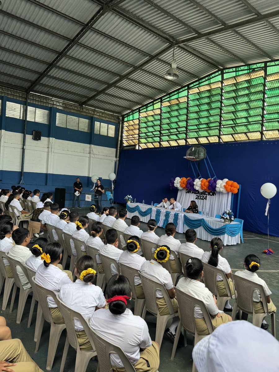 Great @MyfirstBitcoin_ graduation! Congrats to all the students and the MPB team! 

The future is bright in El Salvador 🇸🇻🚀

@jdennehy_writes @adam_nili @MyfirstBitcoin_