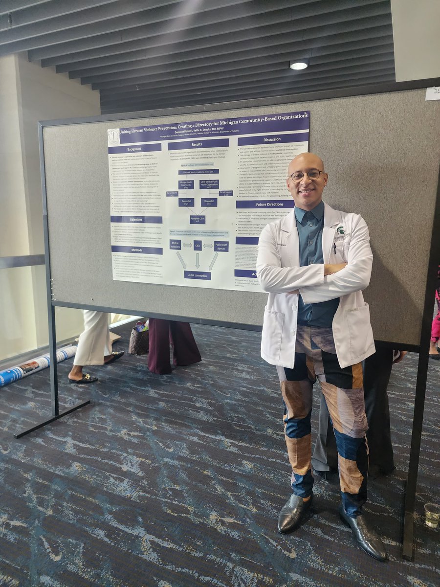 DonovanMDennis's tweet photo. Honored to have won a poster presentation award🏆as an #HPLA fellow at the #SNMA #AMEC2024 conference last week in NOLA!⚜️ I presented a QI project related to local CBOs and firearm violence prevention in Michigan, under the mentorship of @drkelliesnooks @MSUMD @MSUPubHealth https://t.co/Zz4N1Aqb7Q