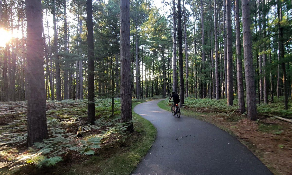 PetoskeyArea's tweet image. In Michigan, spring can sometimes feel like winter, but once true spring arrives, there are plenty of enjoyable activities to do as the snow finally disappears.
#SpringTimeFun #MichiganActivities 
buff.ly/3xkRxkj