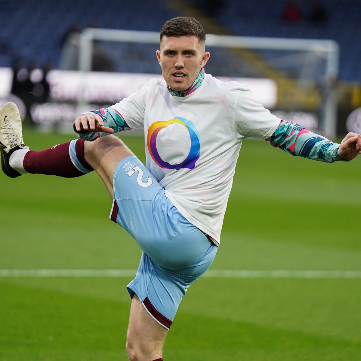 BurnleyOfficial's tweet photo. Burnley FC 🤝 @Autism 💜 https://t.co/kVNCtqwxII