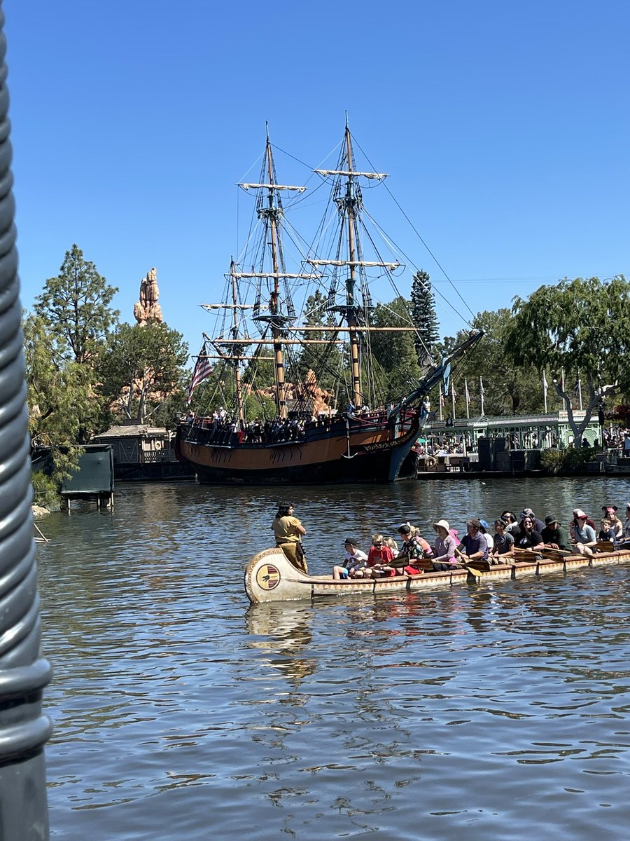 The Mark Twain Riverboat and The Columbia are both sailing at Disneyland today!