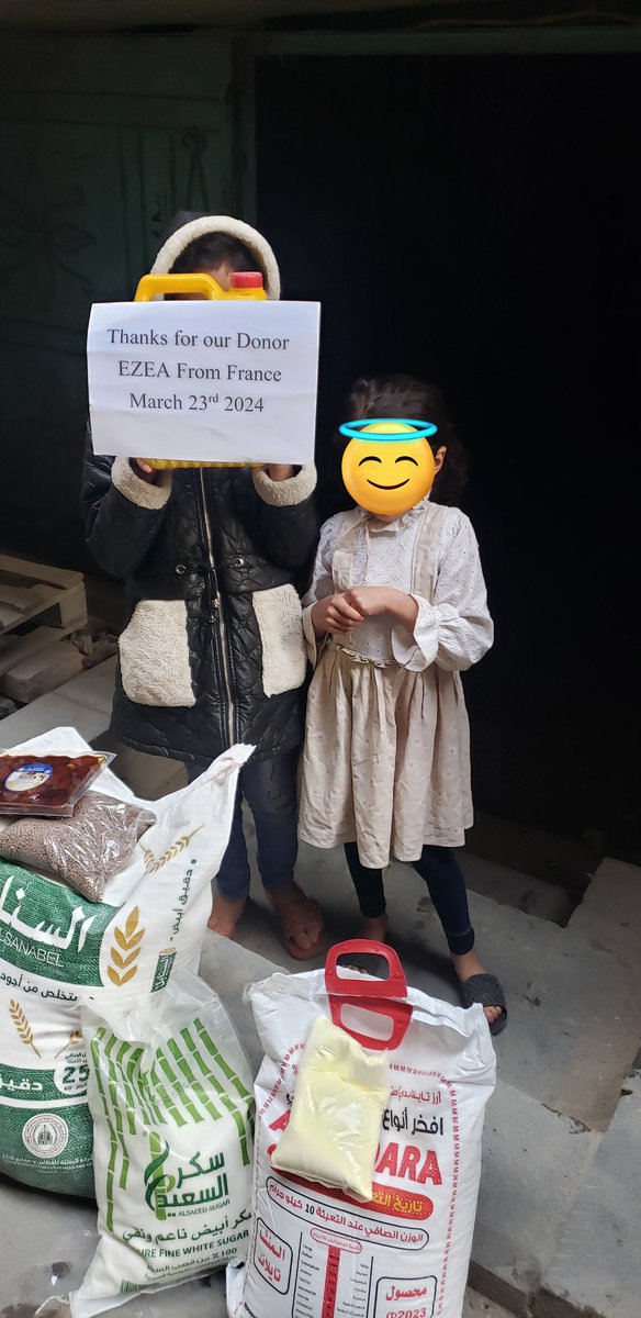Thank God Thanks our donor from #France AZEA .We distrbuted #Food baskets in Sana'a & Aden to #Yemeni #Families & #Orphans #Children #Yemen #YemenCantWait #Anonymous #FreeAssangeNow @_TheRealKalypso @ConnieDeWitt16 @teddy_cat1 To #Help #donate here ⤵ paypal.com/paypalme/Rouve…