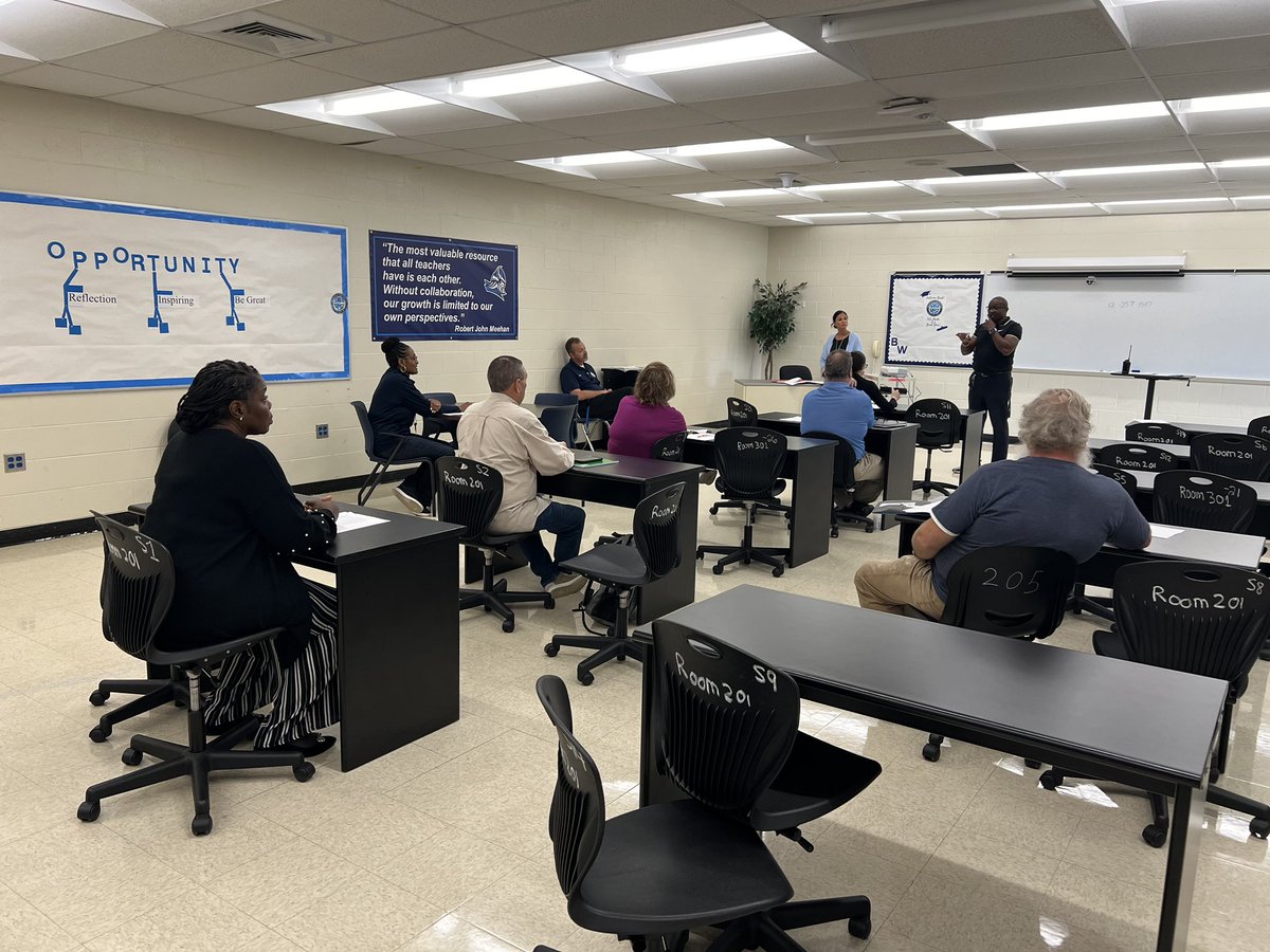 HCPSBW_BCA's tweet image. What a great MTSS meeting! We let 
that data drive the conversation around here! #HillsboroughStrong #WeAreMagnet #ACCEPTMagnet @HillsboroughSch @VanAyresHCPS @WashingtonShake @HCPSCTAE  @HCPS_FACE @HCPS_RCLS @SDHCMagnet @CTE_Director @hcpsdgaines @hcpspears @HCPSBoard @HCPSJones