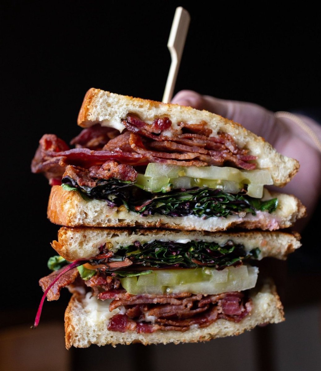 Immediately yes. 
Get.in.my.belly. 
📸 @farm12puyallup 
#sammies #getinmybelly #sandwichesofinstagram #farm12 #itsaclassic #blt #needwesaymore #puyallupwa #lunchbelike #dontwalk #run #foodietour #willtravelforfood #sandwichconnoisseur #foodtour #foodiefeature