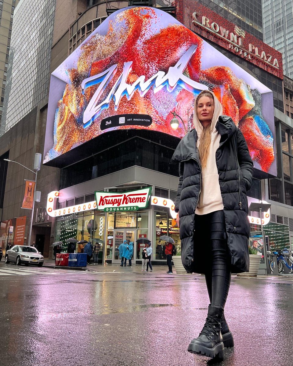 Zhuk_live's tweet photo. Zhuk is on TS🗽🇺🇸

@ArtInnovationG 🤍✨ https://t.co/NLd1EUZYvn
