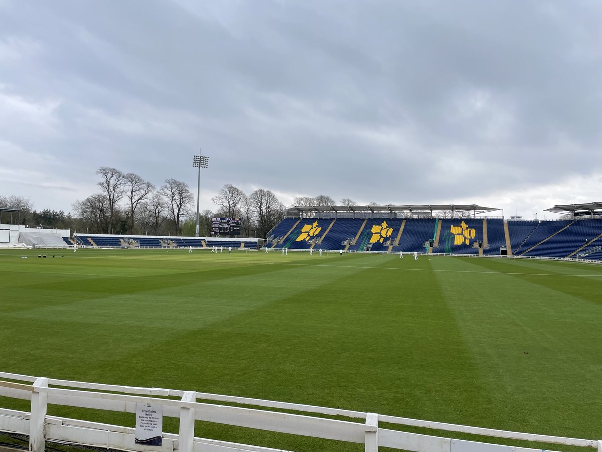 Had a great time ⁦@GlamCricket⁩ the past few days. A shame about the rain 🌧️ but huge thanks to the groundstaff for their efforts to #GetTheGameOn