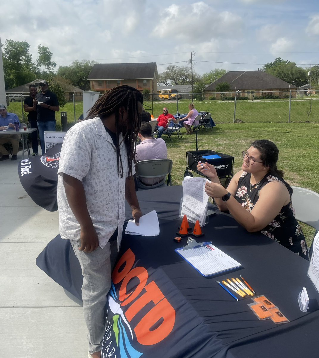 LouisianaWorks's tweet photo. To kick off #SecondChanceMonth, we partnered with the Justice &amp; Accountability Center of Louisiana for a Second Chance Employment &amp; Expungement Event in Donaldsonville. We want to thank everyone who came out to make this event a huge success! https://t.co/Jhi69k568C