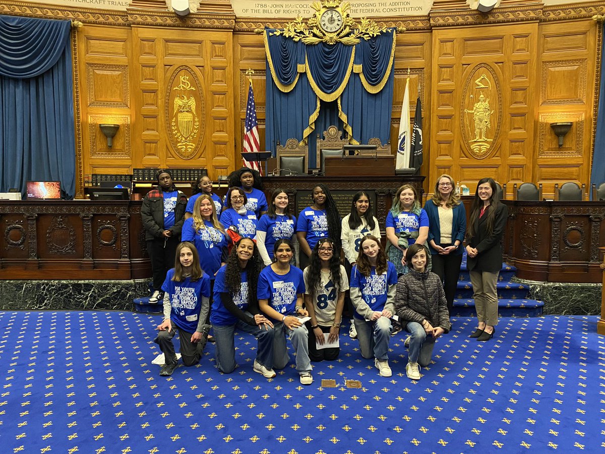 Congrats to SomervillePositiveForces for receiving the Outstanding Chapter Award by @The84Movement at Kick Butts Day at the State House! We met with incredible youth leaders and appreciate all they do for #Somerville!