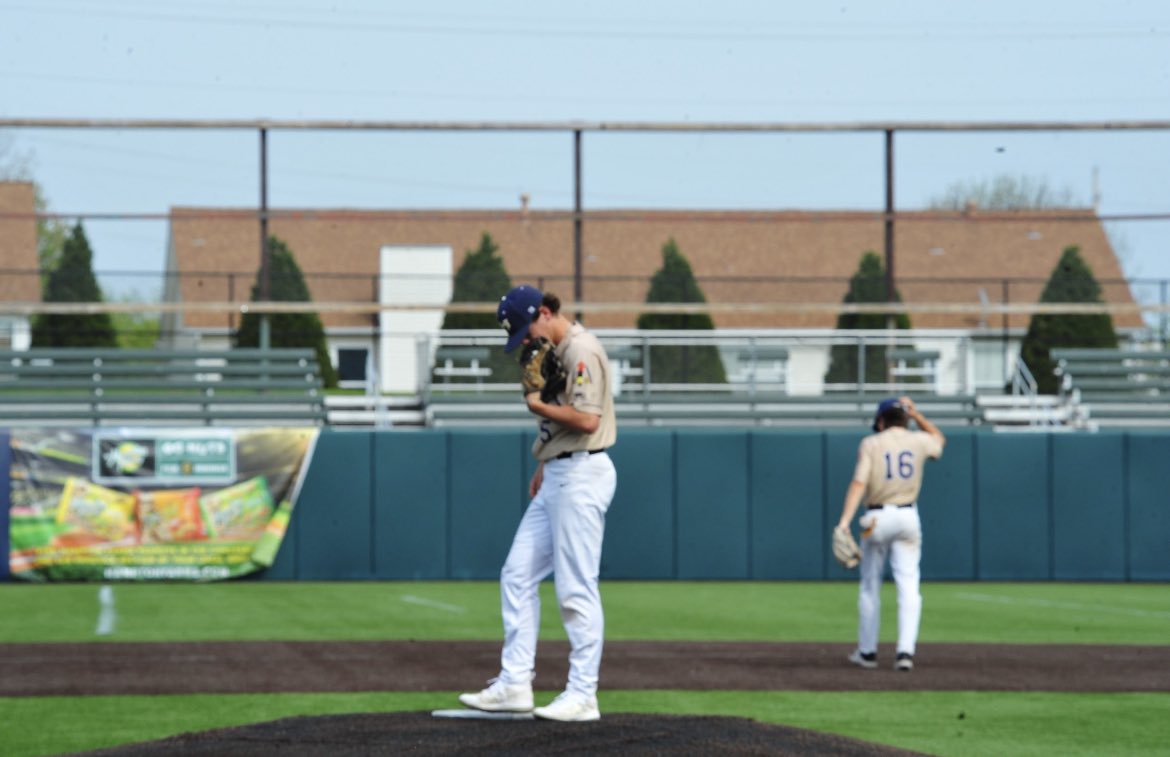 HouranCarson's tweet image. I would like to thank Kansas Wesleyan University’s baseball program for giving me a chance to play at the next level but I have decided to ultimately decommit and re open my recruiting process.
@Holt_IndiansBSB @Post_313_BB @MOLegionBall @PBR_Uncommitted