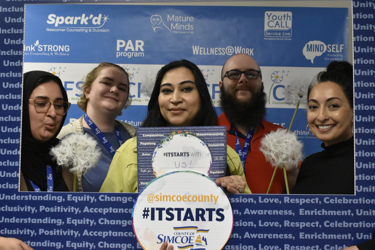 CFSCounselling's tweet image. ...and what a great week it was! We love the enthusiasm of our staff for confronting and breaking down racism and discrimination. Shout out to our #ItStarts committee pictured here! #Sparkd #CFS @simcoecounty