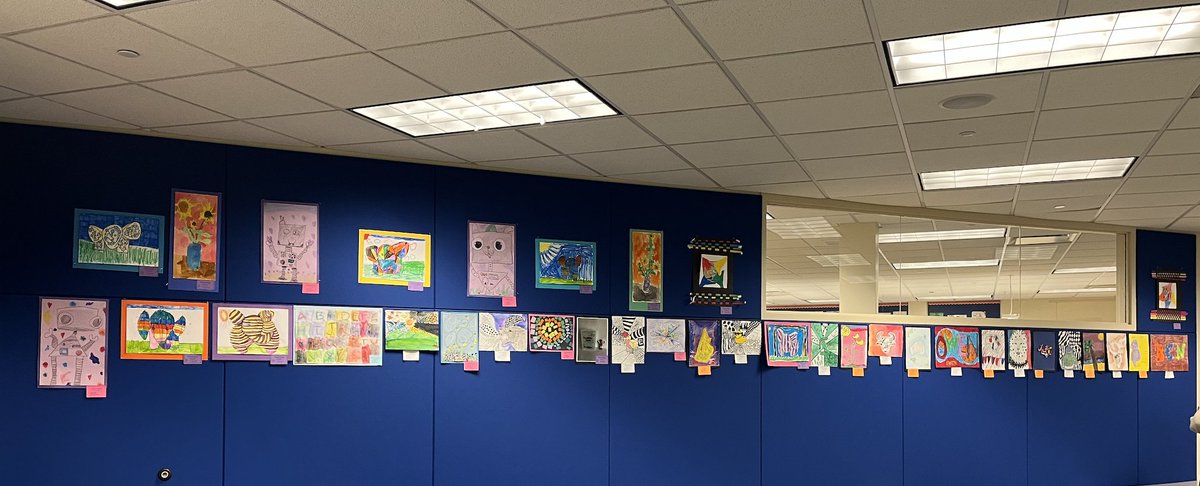WM_Saline's tweet photo. Art celebration and cool Innovation Lab lessons were on the docket today! #sascompass #wmlearn https://t.co/2L3lraC0gH