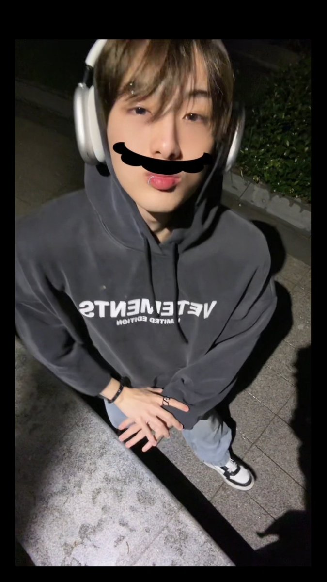 soonyunqi's tweet photo. winwin in vetements hoodie https://t.co/tetPYpWaIW