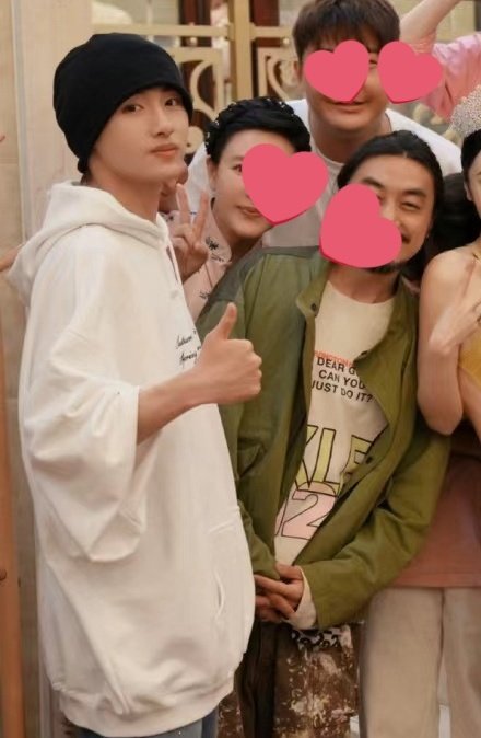 soonyunqi's tweet photo. winwin in vetements hoodie https://t.co/tetPYpWaIW
