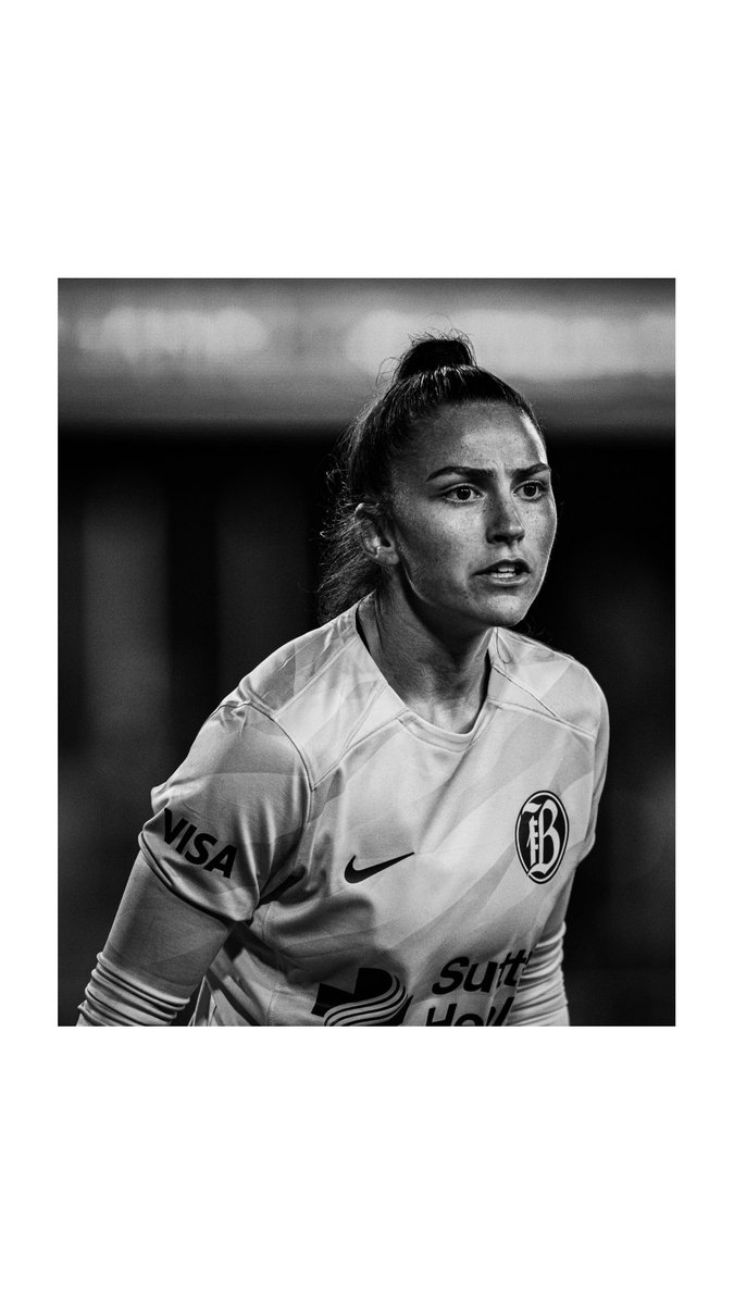 Captured this shot of a completely dialed-in <a href="/LysianneProulx/">LYSIANNE PROULX</a> at the @WeAreBayFC home opener!

Excited to be shooting for @BayFCSupporters this season, capturing timeless moments on the pitch and in the stands. 

#BLegendary #BayFC