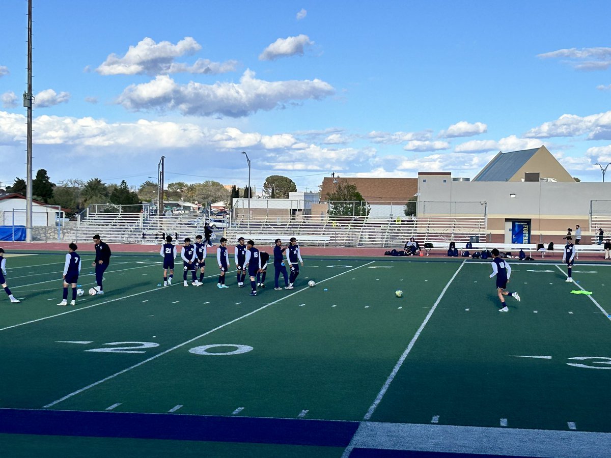 Regional Quarterfinal Soccer! Riverside vs Bowie High School. Best wishes to both teams! @YsletaISD @YISDCFO @YsletaISD