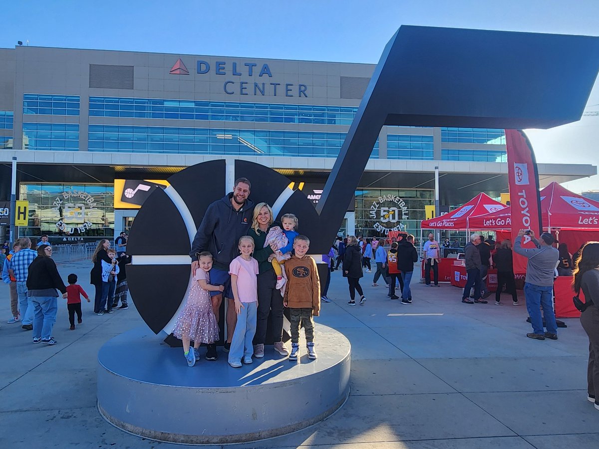 Mikey J 🎷🏆🦣🏆 tweet media