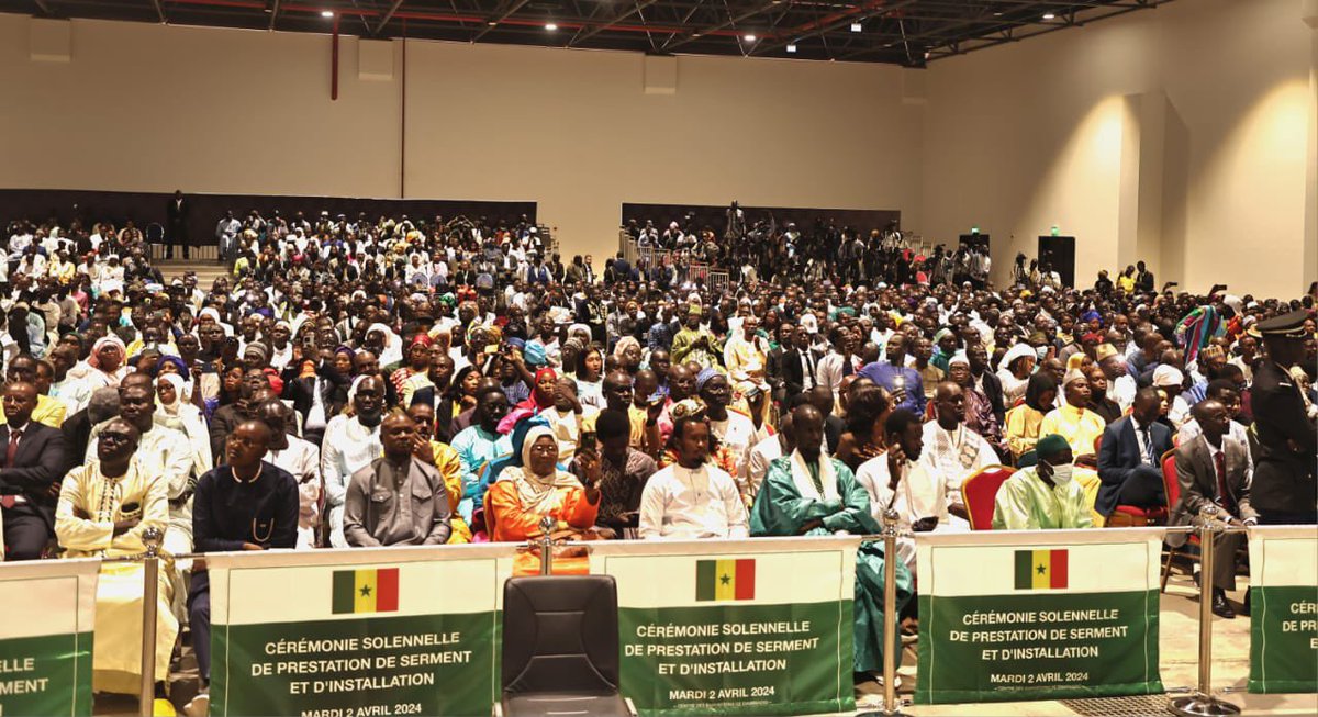 BarrowPresident's tweet photo. It was a moment of pride to witness the inauguration of @DiomayeFaye. Strong institutions in a democracy made it possible to uphold the decisions of the Senegalese people. I look forward to maintaining peace and strengthening our bilateral ties. We are one and the same people. https://t.co/T4cAmynrOf