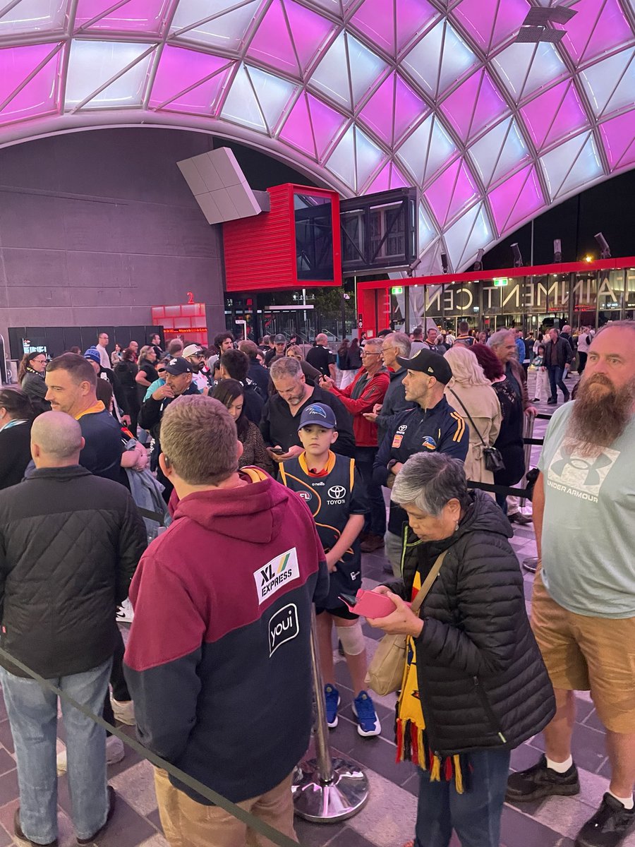 A big night at the Gather Round Spectacular providing Free Shane Warne Legacy Heart Checks for the audience and crew. Great to see so many people taking this opportunity gain insights into their cardiovascular and metabolic health. #heartcheck #preventive #community