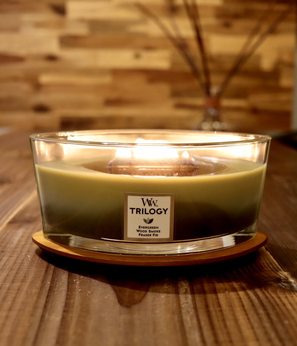 richcandle's tweet image. 大人気のキャンドル #ウッドウィック #ハースウィック 品切れしていた香りが再入荷。

香りと、木の燃える音、美しく波打つ炎をお楽しみ頂けます。

今日はお天気が下り坂の予報。

お足元に気をつけてお越し下さいませ。

#woodwick #candle #アロマキャンドル #キャンドル専門店 #東武東上線 #東京