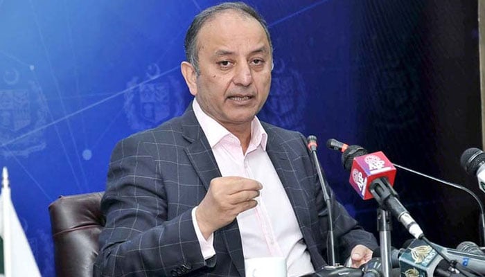 پی ٹی آئی کی طرف ہاتھ بڑھانےکوتیار

وفاقی وزیر مصدق ملک کاکہنا ہےسیاسی استحکام کے لیے پی ٹی آئی کیطرف ہاتھ بڑھانےکو تیارہیں لیکن پی ٹی آئی بھی سیاسی استحکام کے لیے اپنا کردار ادا کرے سیاسی استحکام معاشی استحکام سے جڑا ہے،نوک جھونک چلتی رہےگی ملک کو چلنے دیا جائے۔
#Pakistan  #PTI