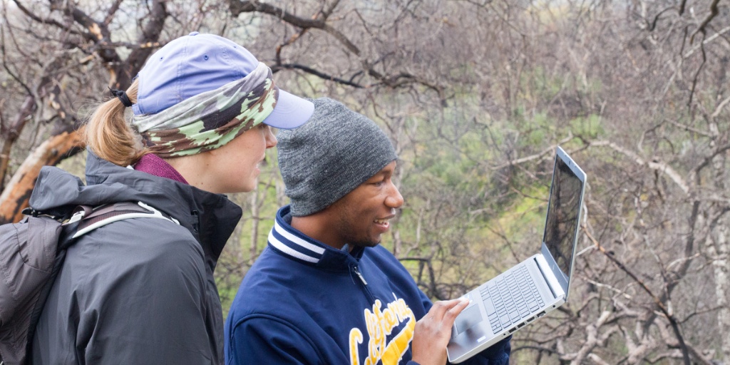 UC Berkeley Data Science Undergraduate Studies is looking for a digital curriculum specialist! Contribute to groundbreaking education at the nexus of technology and societal impact. Apply today: berkeley.us1.list-manage.com/track/click?u=…