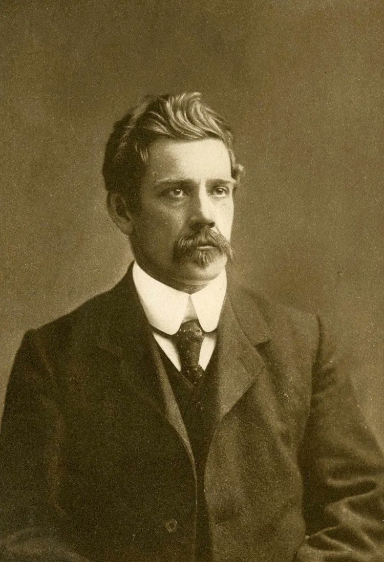 #OTD in 1871 – Birth of poet and playwright, John Millington Synge, in Dublin. Synge was one of the leading lights of what was known as the Irish Literary Revival and along with WB Yeats and Lady Gregory, founding members of the Abbey Theatre. Read 🔗 wp.me/p3XCMr-LX1