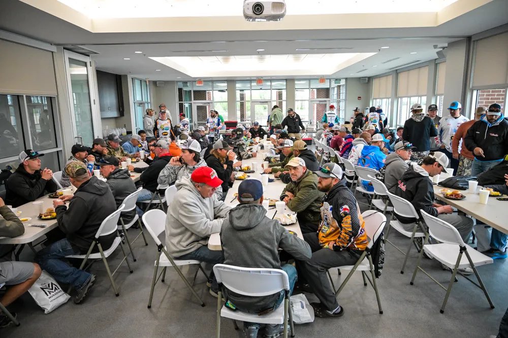 bassmaster's tweet photo. Discover the exclusive behind-the-scenes look at the registration process for the 2024 @MercuryMarine B.A.S.S. Nation Qualifier on the Arkansas River presented by @LowranceFishing.
📍 #VisitMuskogee Oklahoma
#bass #bassmaster #BassNation #visitmuskogee https://t.co/E5g9zDNaOt