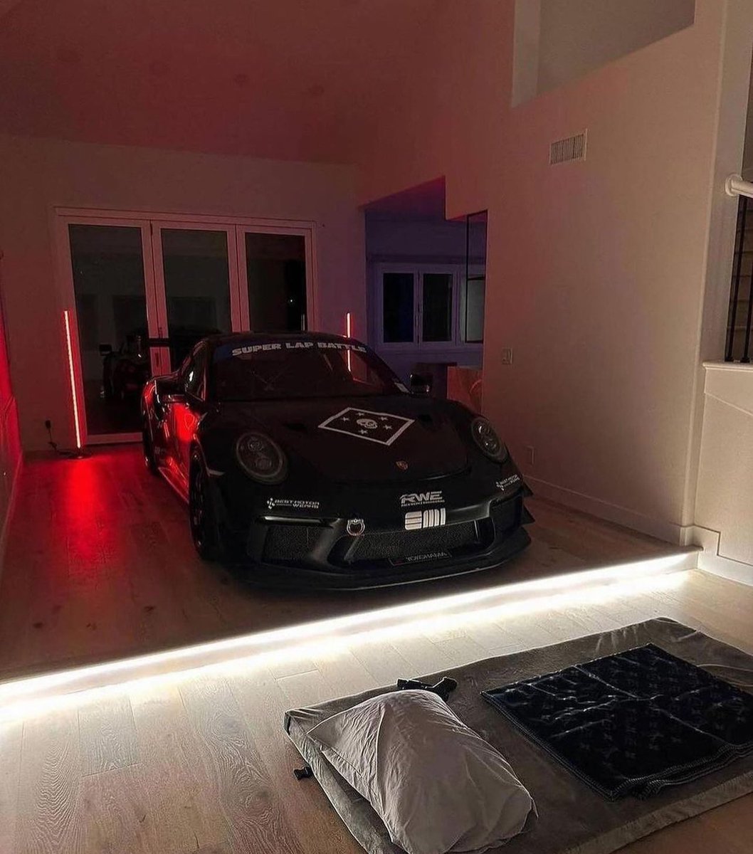 innocents's tweet photo. Crypto been fucking crazy, upgraded my apartment 🙏🏼 🏌🏽 https://t.co/RKyBw2OpKm
