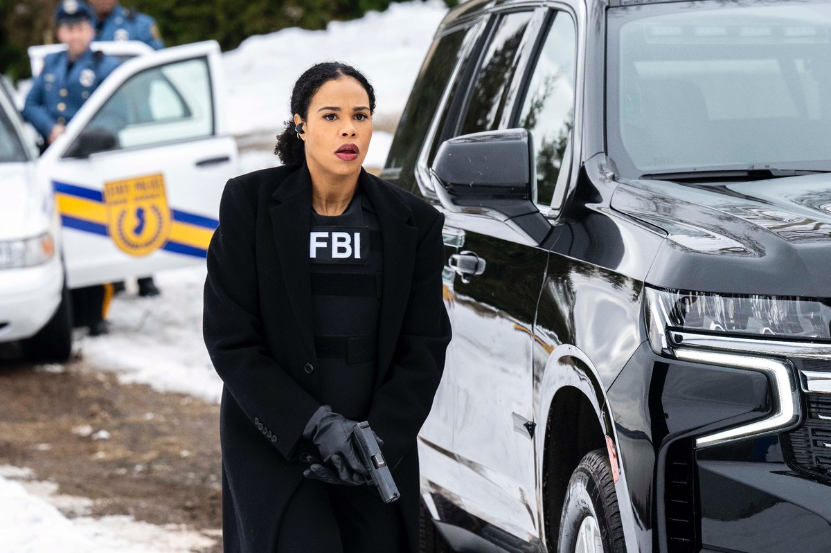 Happy Tuesday! Don’t miss tonight’s all new epsiode 
Xx