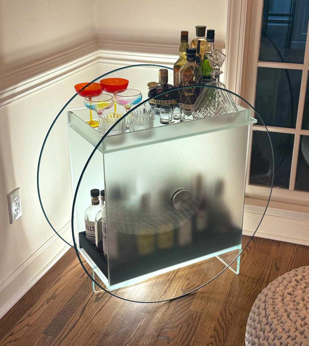 my new bar cart is so sexy 🥵