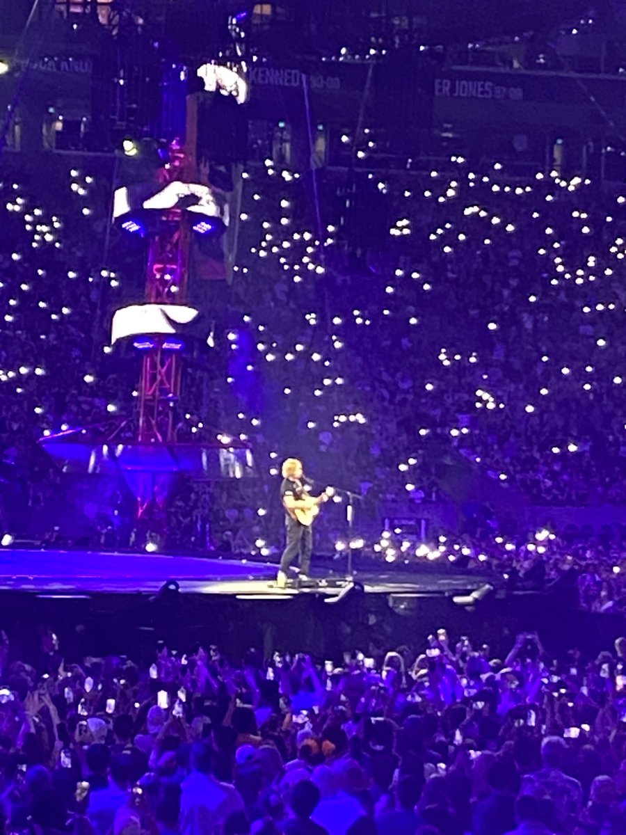 KELBELisWriting's tweet image. #Mathmatics Tour, me behind the lens!