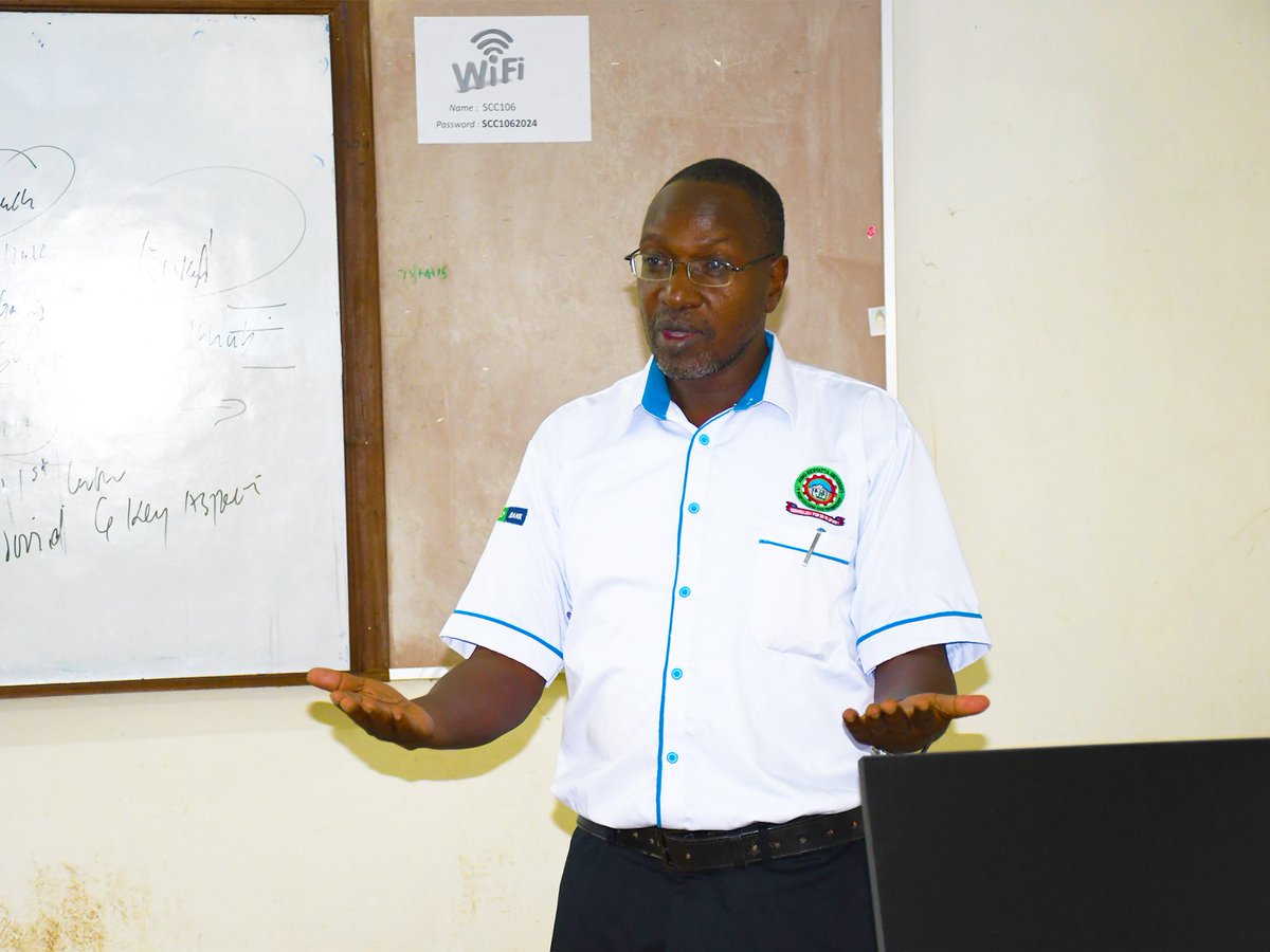 JHUBAfrica's tweet photo. There was also great presence of stakeholders who will engage in the actualisation process of the programme, including a ready-to-start Dr. Mwangi Karanja PhD.

@DiscoverJKUAT @AEDIBNET  @FundingBox @Zoho @Microsoft

#SKIESProgrammeLaunch #aedibnet #fundingbox #JHUBAfrica https://t.co/Hk7y8RUMVe