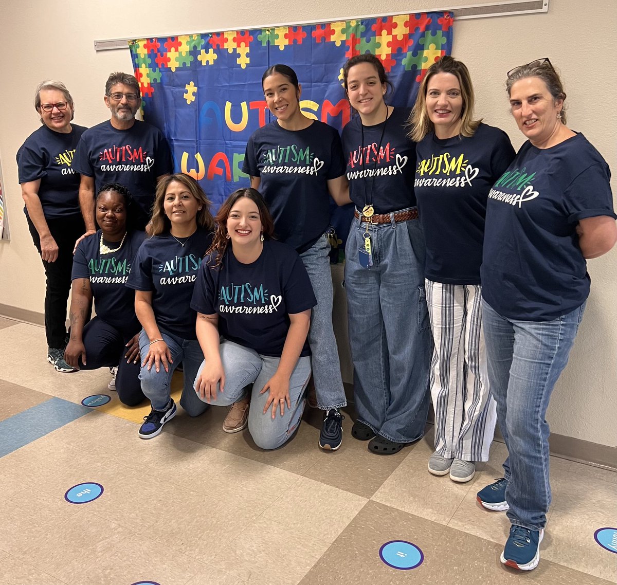 Lovell_Elem's tweet photo. Our ESE PreK team were just a slice of the staff and students that wore blue today for autism awareness day!! Their matching shirts are the best! @melissa_sarasty #LovellUpGameOn https://t.co/ebfkY9RQJx