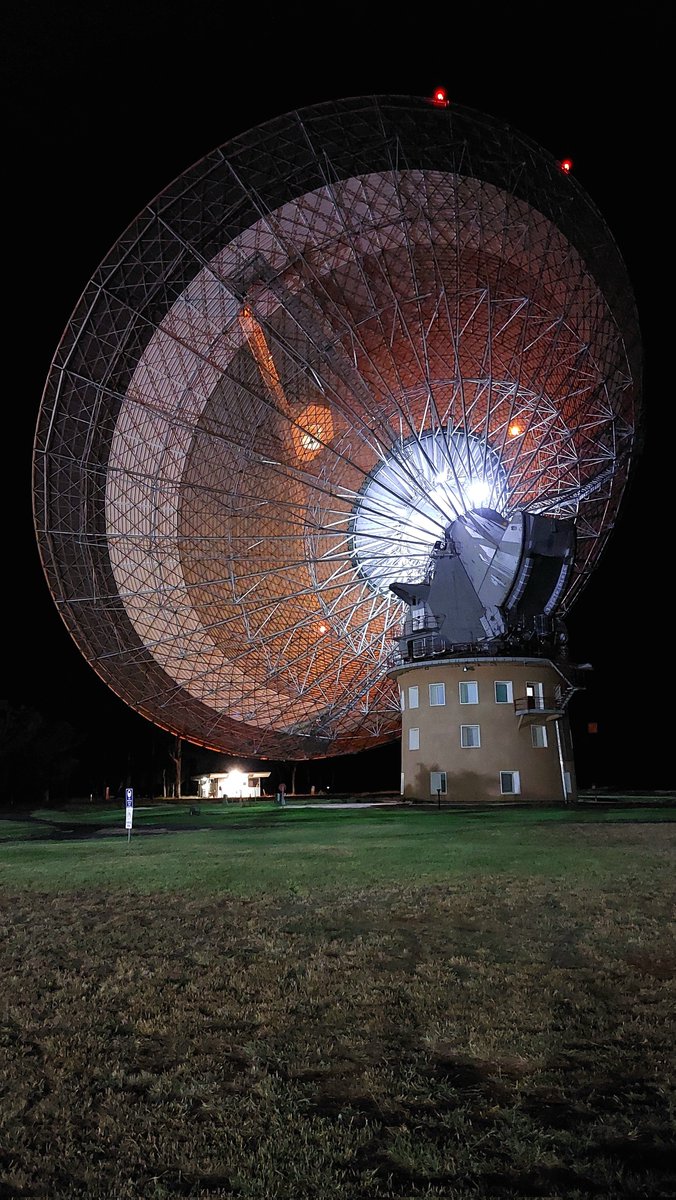 pfwaus's tweet photo. The world class #CSIRO 64m diameter Parkes Radio Telescope - The Dish - during the farewell bbq dinner following completion of the #NACAA conference in the Central Western town of #ParkesNSW #NewSouthWales #Australia #astronomy #TravelOz #Travel https://t.co/zX8n08oZwY