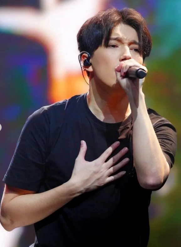 nbi37's tweet photo. @OlgaDear1 DIMASH INVITES YOU
Dimash is a league of his own, he brings many different genres of music together to make new music #Influencer #DimashAngelVoice
Keep supporting #DimashOnYouTube #DimashOnSpotify https://t.co/30AZIJ5frq