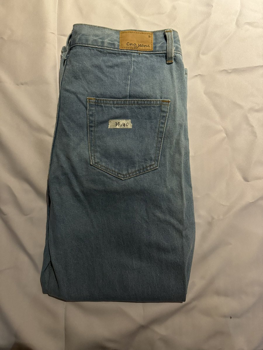nomnomlemonn's tweet photo. กางเกงยีนส์ cng jeans เอว 34 สะโพก 40 รอบขา 24
⭐️150฿ (ค่าส่ง 50 ตัวต่อไป +10)
⭐️ซักรีดก่อนส่งทุกตัว
#ส่งต่อเสื้อผ้ามือสอง #เสื้อผ้ามือสองราคาถูก #เสื้อผ้าสาวอวบ #ส่งต่อเสื้อผ้าสาวอวบ  #ส่งต่อเสื้อผ้า #ส่งต่อเสื้อผ้ามือสองราคาถูก #กางเกงยีนส์สาวอวบ #ส่งต่อกางเกงยีนส์ https://t.co/qoT0vqNx0f