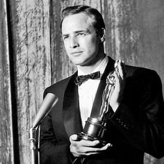 Today we celebrate the centennial of American film icon, director, and activist @MarlonBrando, who was born on this day in 1924. Brando won his first @TheAcademy Award in 1954 for his performance as Terry Malloy in 'On the Waterfront' (music by Leonard Bernstein).