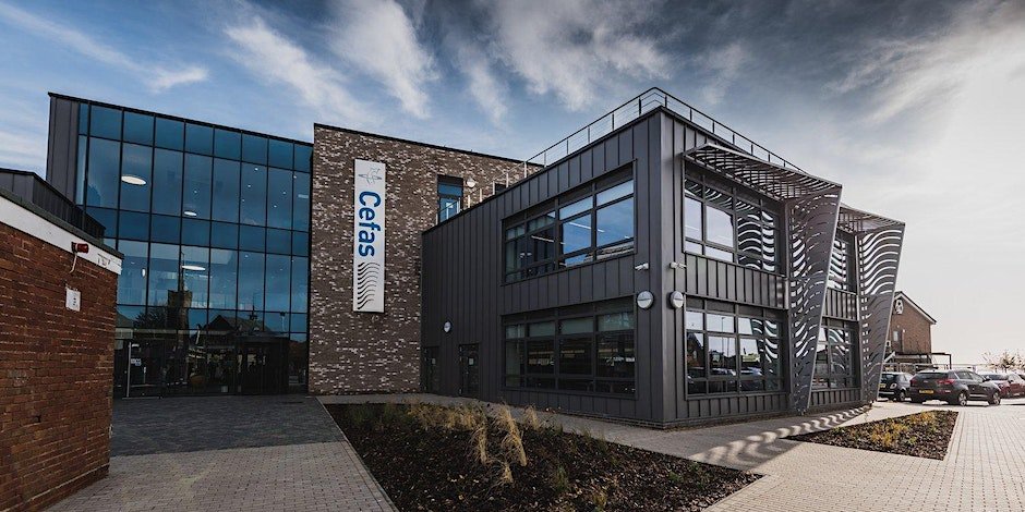 2 new fisheries scientist roles at our Lowestoft laboratory 🐟🌊💙 - apply here👇
 bit.ly/4aC62hZ