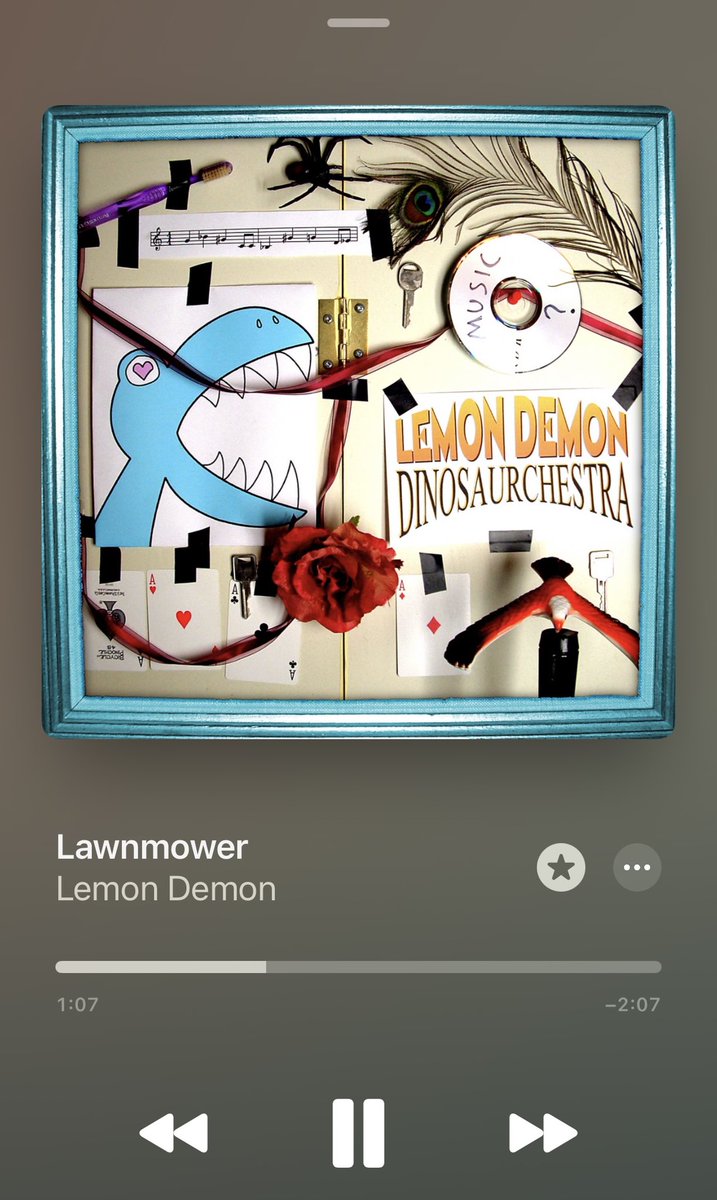 KusiGoose's tweet image. #bootwt someone should host a MAP with this song and we all draw our particlesonas mowing Ranboos lawn