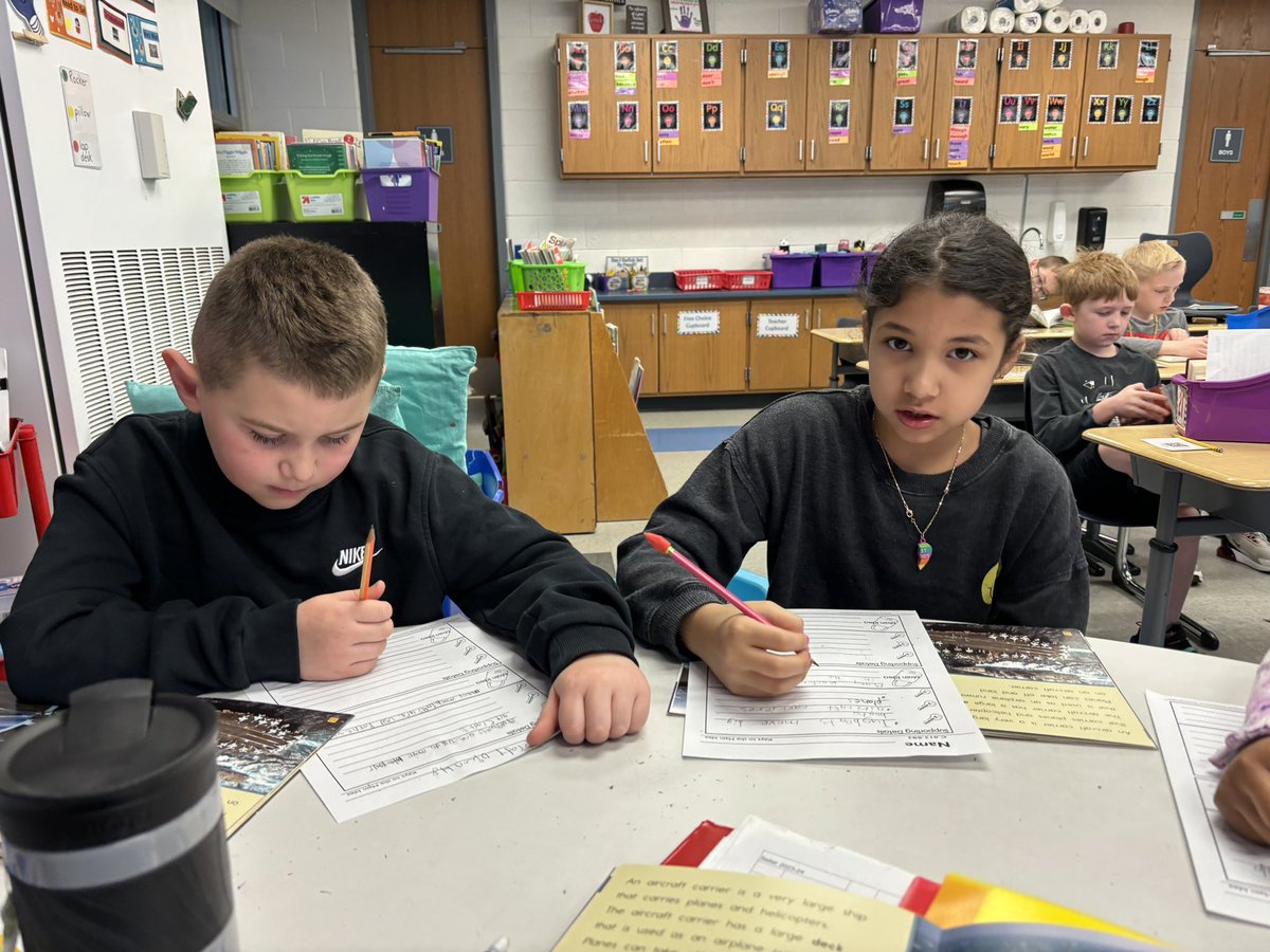 SeiterMrs's tweet photo. These 2nd graders are all working so hard at the teacher table to find main ideas, supporting details, and finding text evidence to support character traits! @CoolidgeCougars https://t.co/sB8QvIq7JG