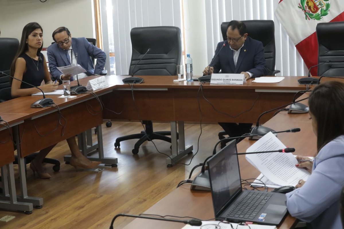 dianagonzalesd_'s tweet photo. Como miembro titular de la comisión de Energía y Minas, he pedido que se retome el debate del #Predictamen que propone medidas para masificar el #GasNatural.🔥
La iniciativa ya cuenta con las observaciones del Ejecutivo a la autógrafa derivada del P.L. N°679/2021-PE y otros.
🧵 https://t.co/ooxpQdcLfP