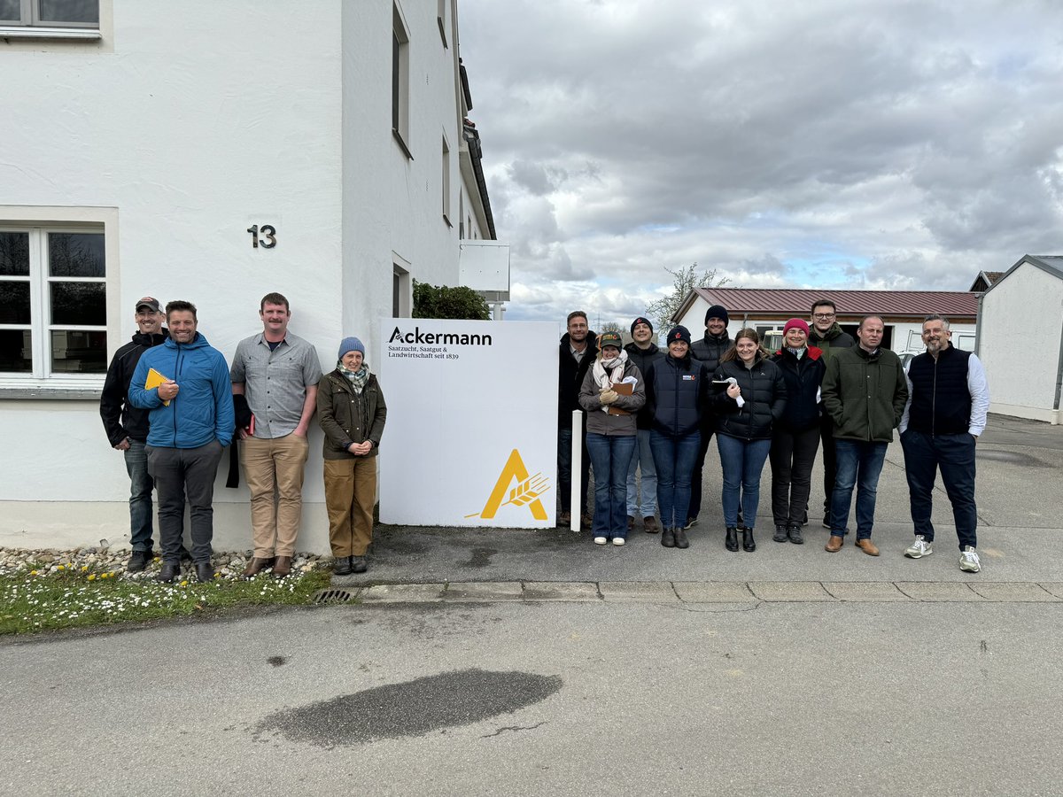 Today we had the pleasure to welcome  <a href="/NuffieldFarming/">Nuffield Farming</a> <a href="/NuffieldInt/">Nuffield International Farming Scholars</a> scholars from around the world. We breed for bright minds like you, so motivating! Thanks to <a href="/lieblandi/">Andy Liebl</a> for letting us host you all!
