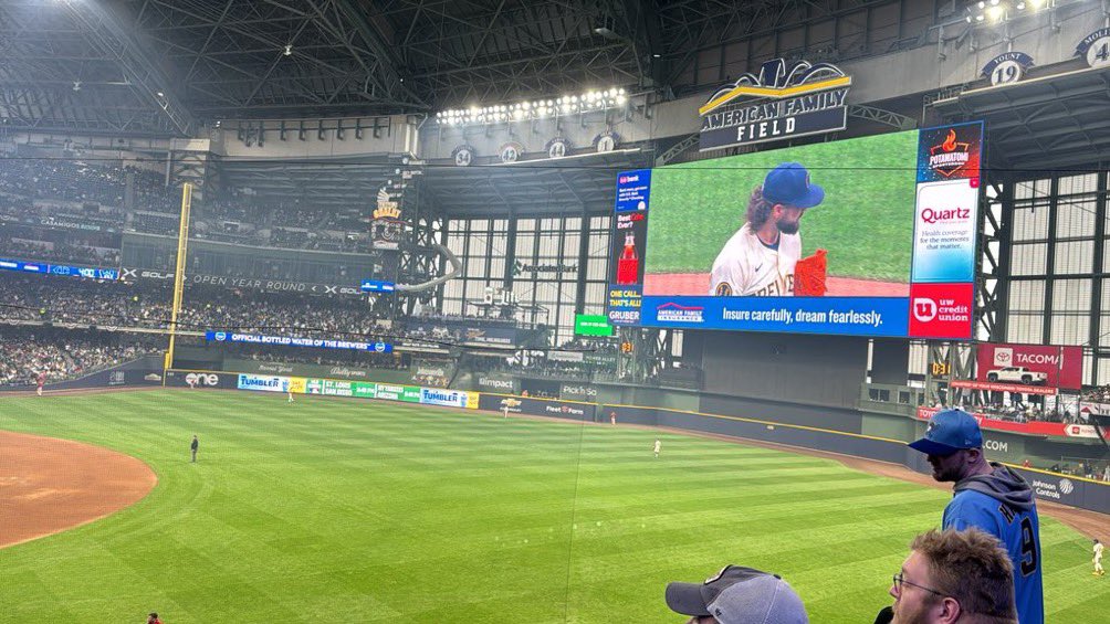 AustinDewey3's tweet photo. Nowhere better to be than #OpeningDay @Brewers https://t.co/nDCdfL1yLs