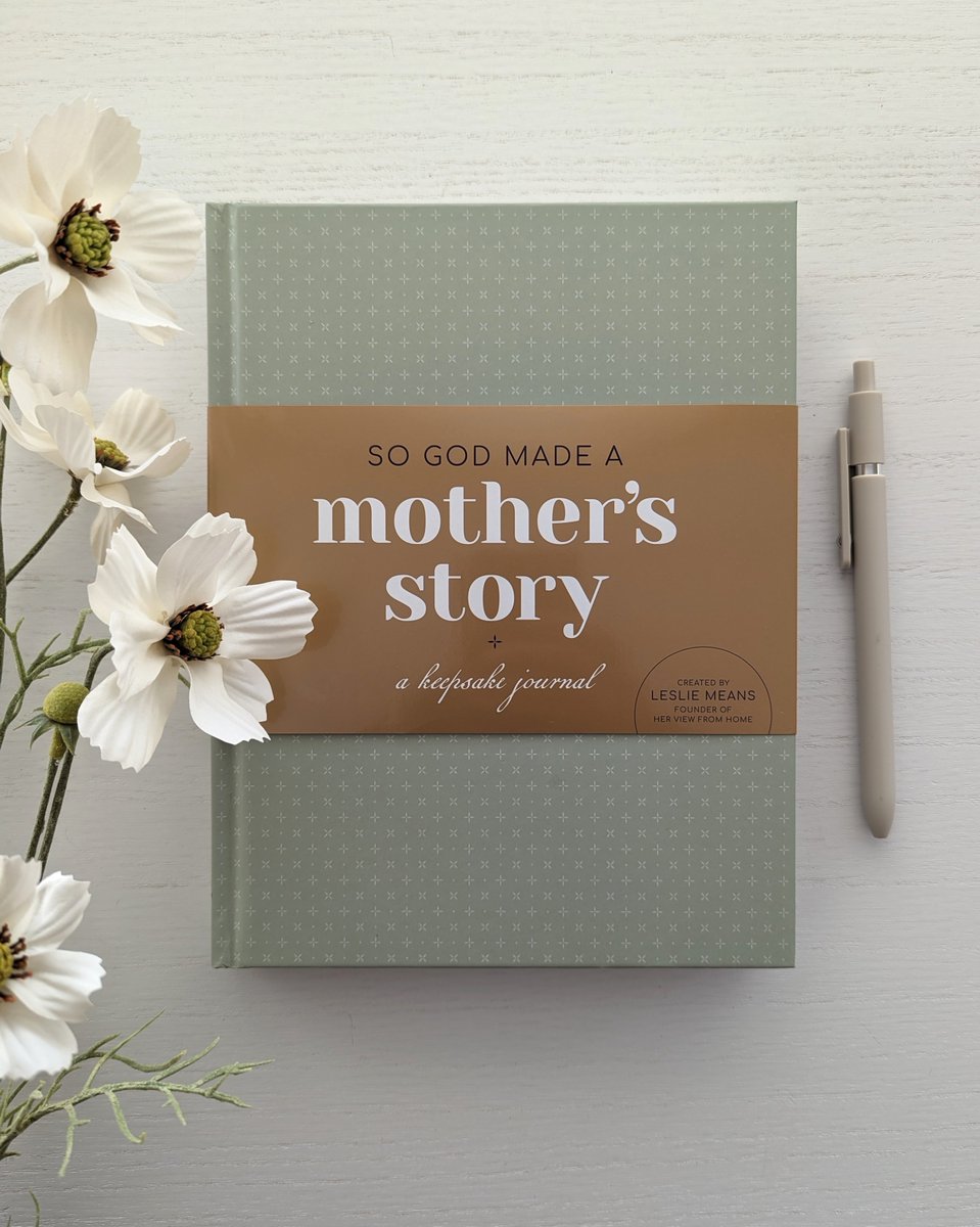 Along with her winning title, Leslie Means has a companion keepsake journal releasing! 🌺 So God Made a Mother's Story is filled with thoughtful questions, writing prompts, heartwarming quotes and gorgeous illustrations. Beautiful Gift: hubs.la/Q02ryQZc0 @HerViewFromHome