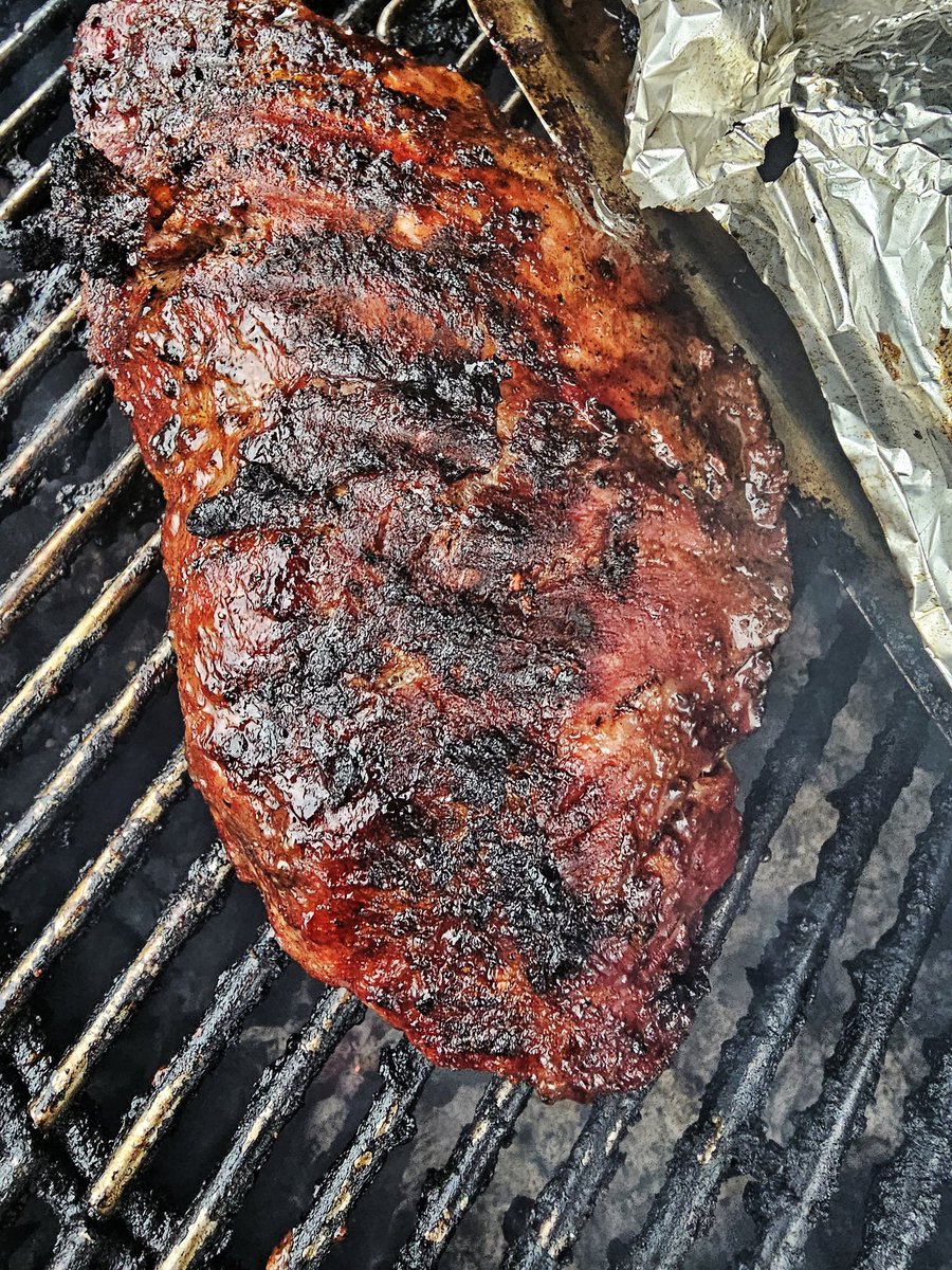 Great evening with friends, short rib tacos ( panda low carb tortilla), smoked with plum and iberico presa, served pink