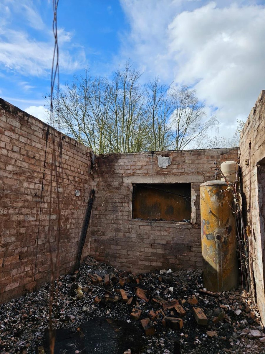 @YorkshireCCC @Yorkshirecb @NottsCC @TheMetronomesCC Carlton cricket had their facilities vandalised and set fire to. The team are 3 weeks out from season start and are asking for help from the cricket community. gofund.me/9592417a