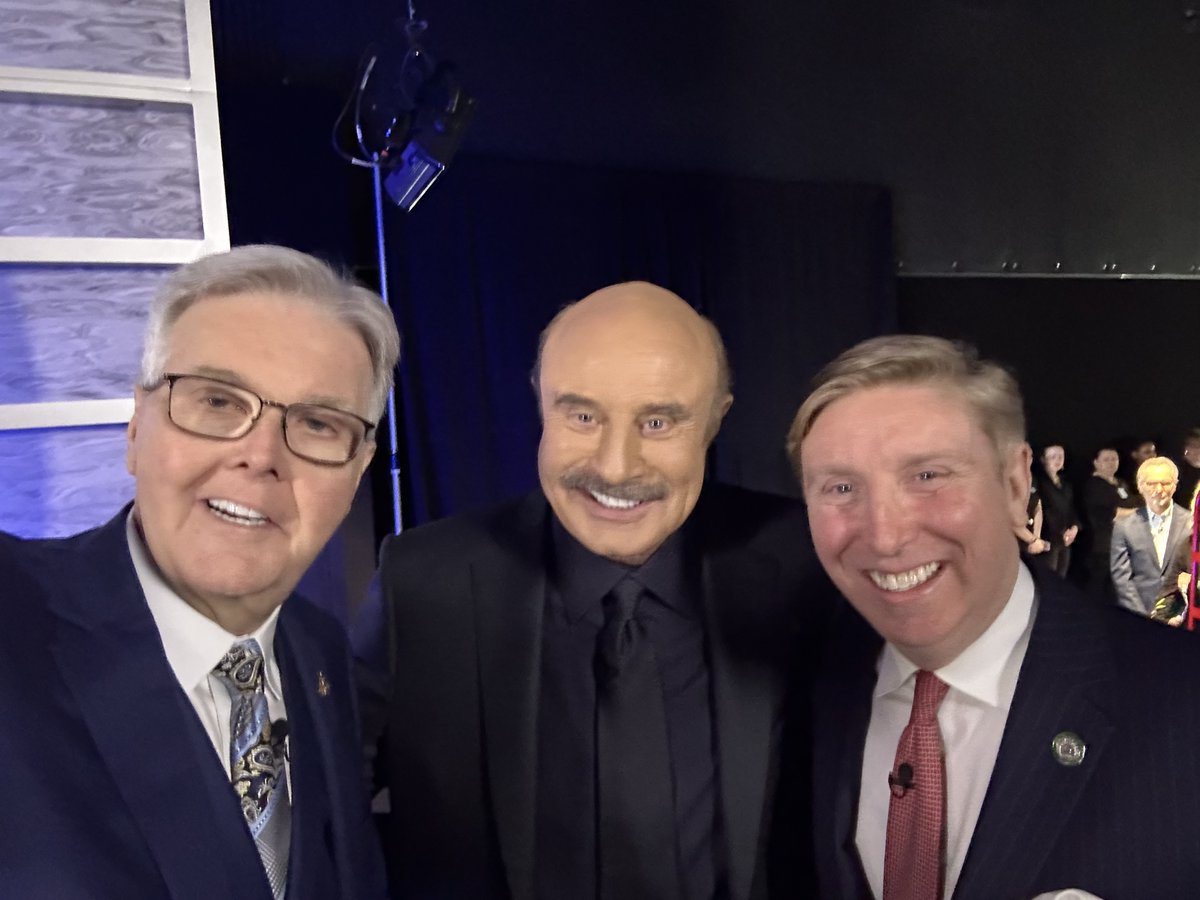I was honored to participate alongside @DanPatrick in the ribbon cutting for @MeritStMedia- bringing unbiased, family entertainment straight to Texas and your homes! Welcome to DFW @DrPhil!